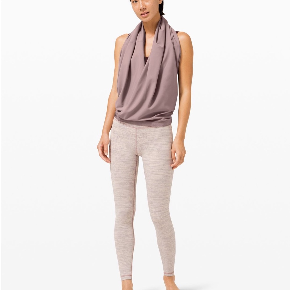 Lululemon Nulu scarf
